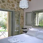 Villa Blue Jasmine *