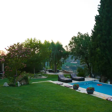 Blue Jasmine - Private Pool And Garden Aígio