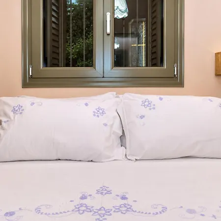 Blue Jasmine - Private Pool And Garden Villa
