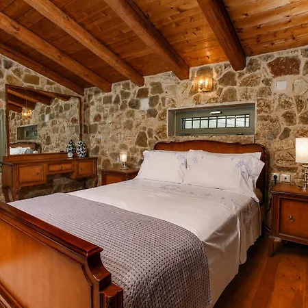 Blue Jasmine - Private Pool And Garden Villa