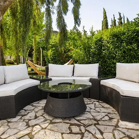 Blue Jasmine - Private Pool And Garden Villa *