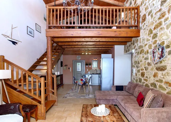 Blue Jasmine Villa Aigio